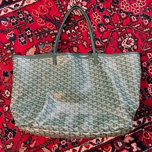 Stylish Green Tote Bag